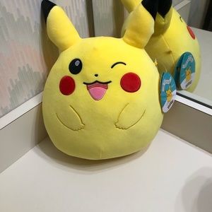 NWT winking Pikachu 10”  Squishmallow